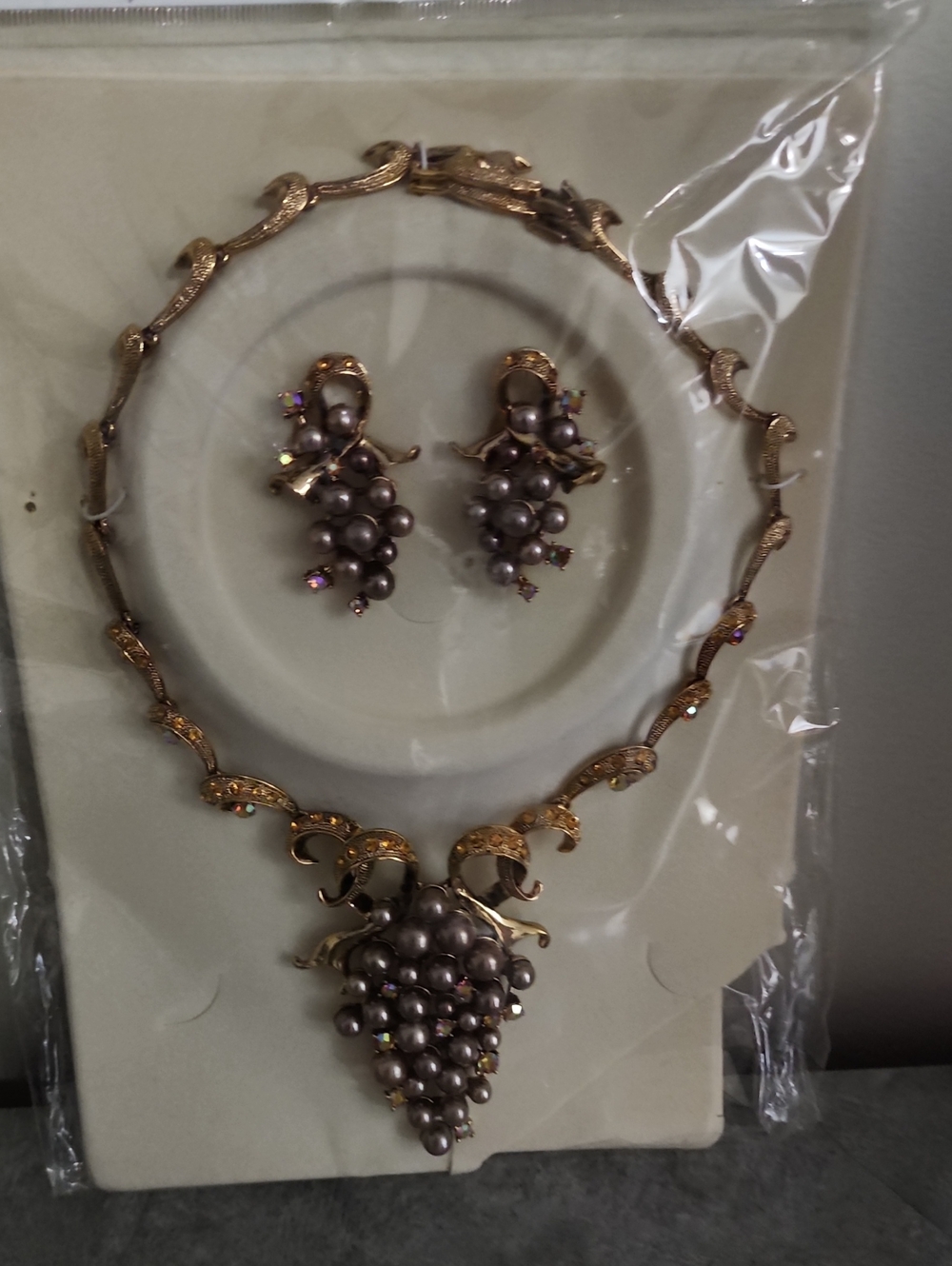 Gold-Tone Grape Cluster Pearl Necklace & Clip On Earrings Set - Taupe Pearls